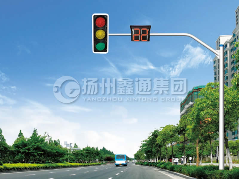 XHDG-010，彎臂信號燈桿，臨沂信號燈桿