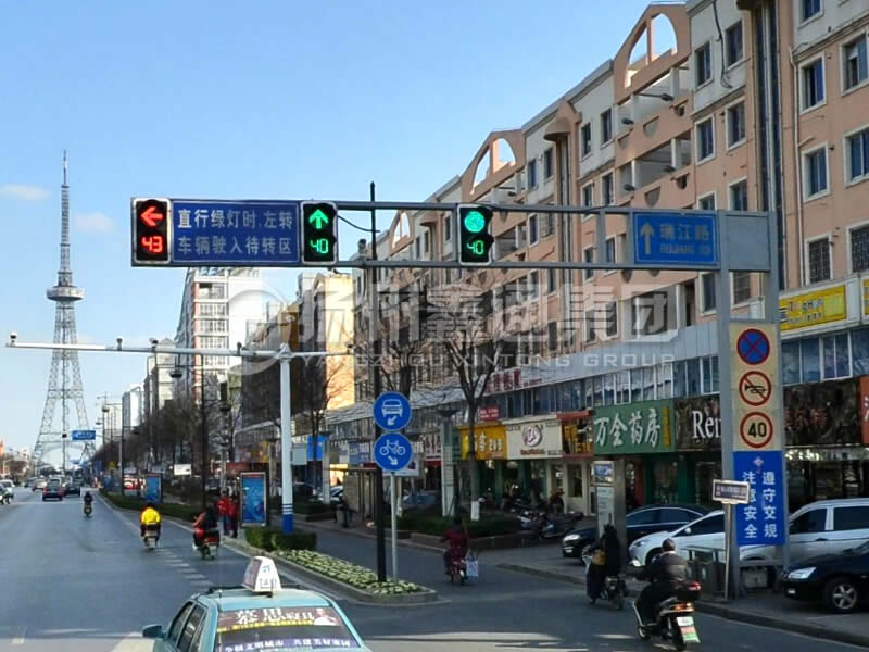 XHDG-022，框架信號燈桿
